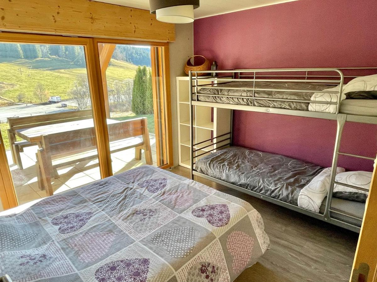 Gîte avec terrasse et vue sur la montagne - ChaletNelda com Lamoura Extérieur photo