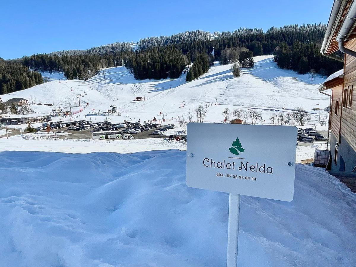 Gîte avec terrasse et vue sur la montagne - ChaletNelda com Lamoura Extérieur photo